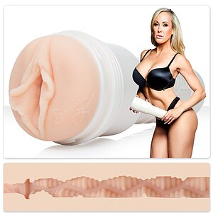 Masturbator Brandi Love Heartthrob